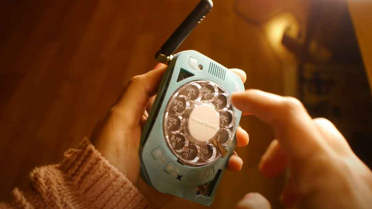 КГК Беларуси открыл "горячую линию" для жалоб на мобильных операторов