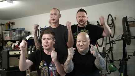 Limp Bizkit устроила в гараже «саммит» Зеленского, Путина и Байдена