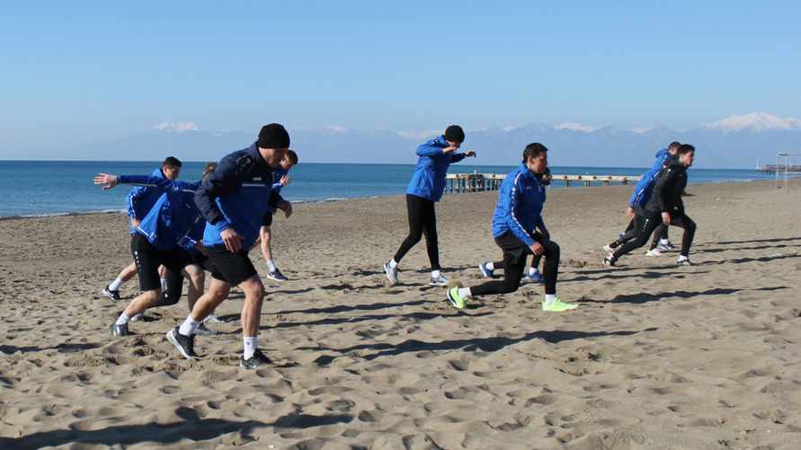 Футболисты российского «Шинника»