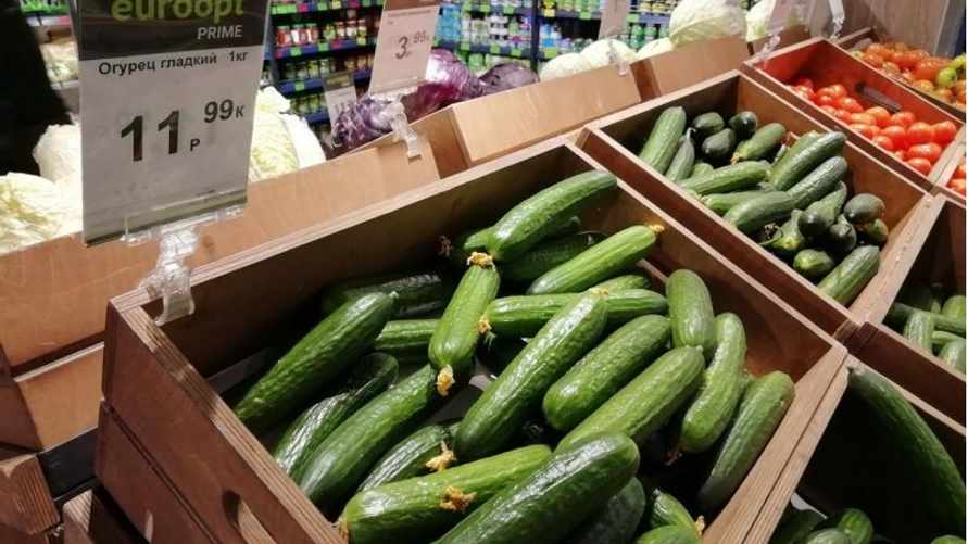 В Совмине придумали, как снизить цены на зимние огурцы, но не сейчас
