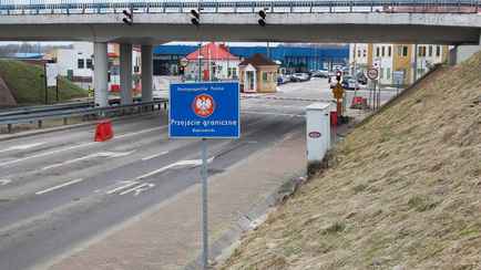 В Польше задержали 7 таможенников за контрабанду белорусских сигарет