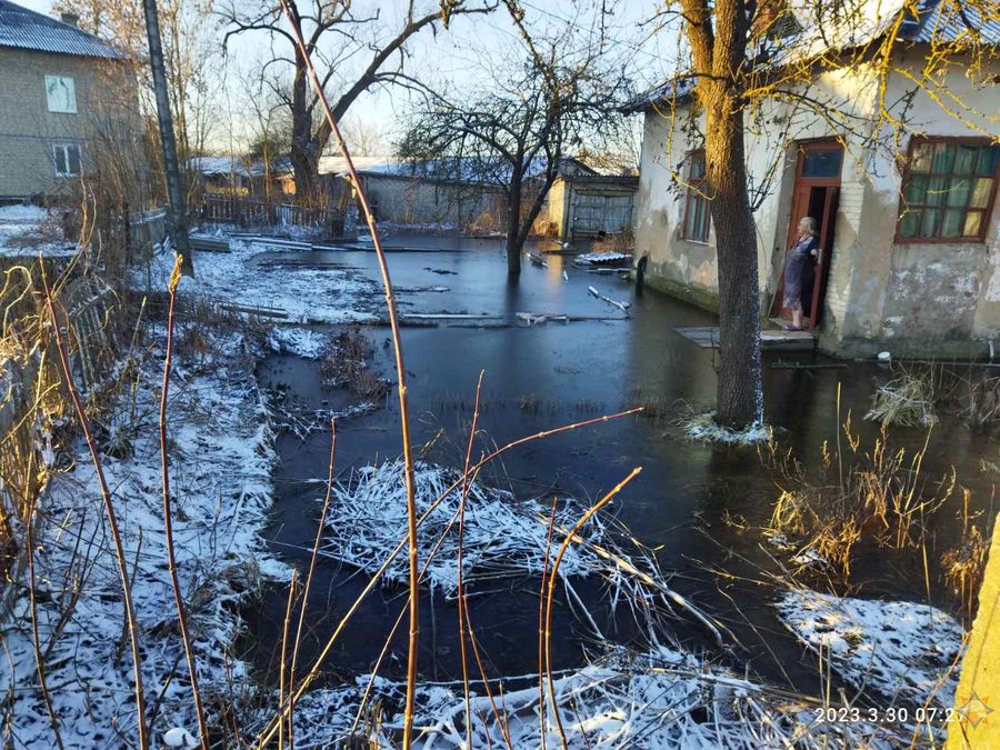 В Кричеве объявили чрезвычайную ситуацию. Город ушел под воду