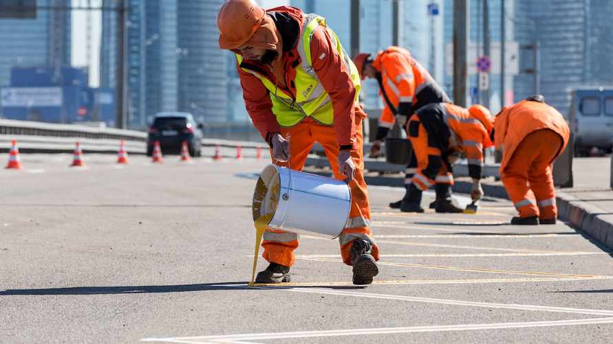 На белорусских дорогах пообещали наносить "креативные" виды дорожной разметки. Это как?