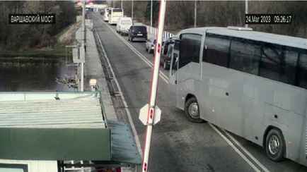 На границе с Польшей очереди из автомобилей растянулись до Брестской крепости