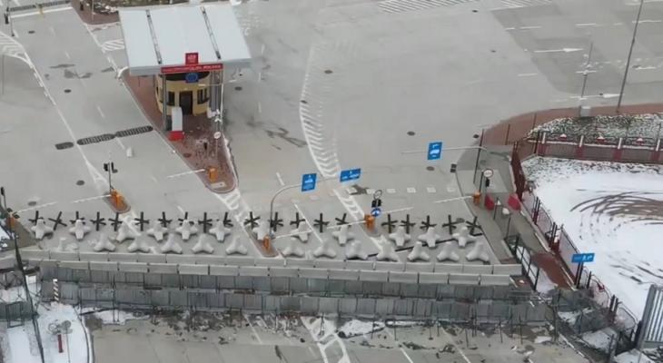 Появилось видео с дрона, что происходит на КПП Кузница на границе с Польшей