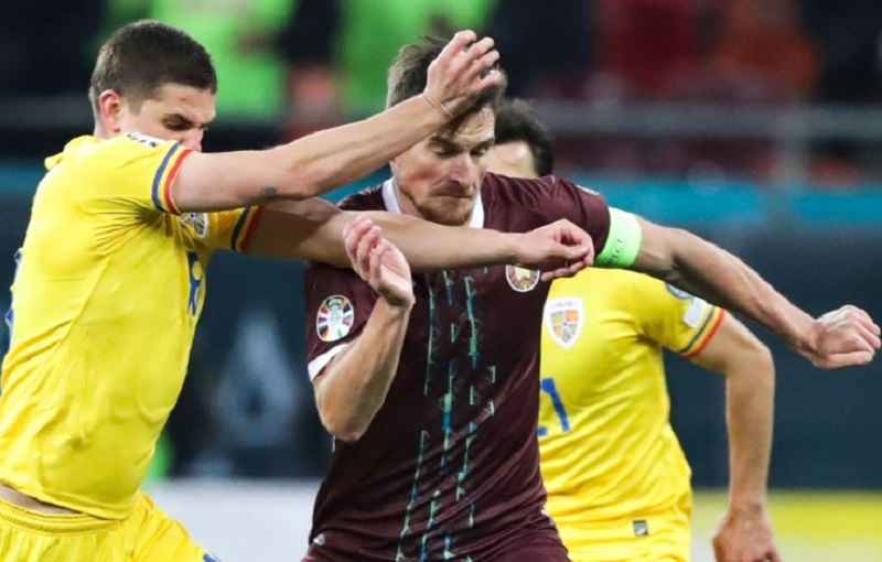 "Те, кто пишет злостные комментарии..." — Капитан футбольной сборной Беларуси попросил хейтеров продолжать