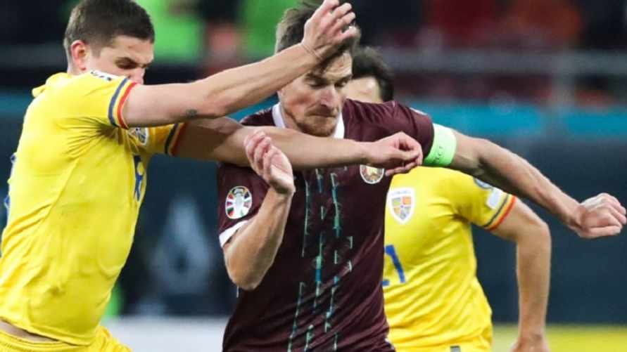 "Те, кто пишет злостные комментарии..." — Капитан футбольной сборной Беларуси попросил хейтеров продолжать