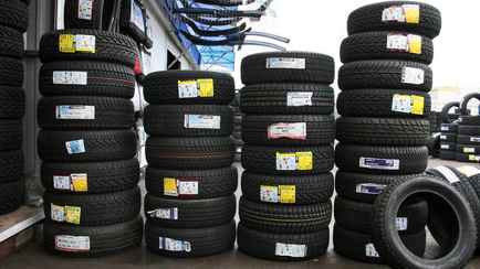 Где в Беларуси дешевле летние шины — на рынке или в интернете? Узнали, какие упали в цене на 20%