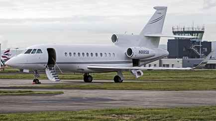 В Минск прилетел загадочный самолет из Парижа. Что известно?