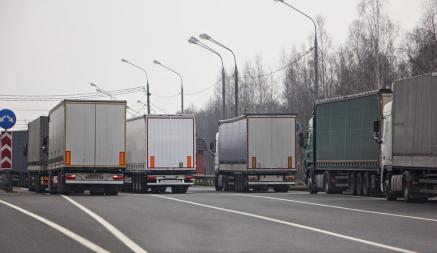Литва обвинила белорусских таможенников в очередях на границе