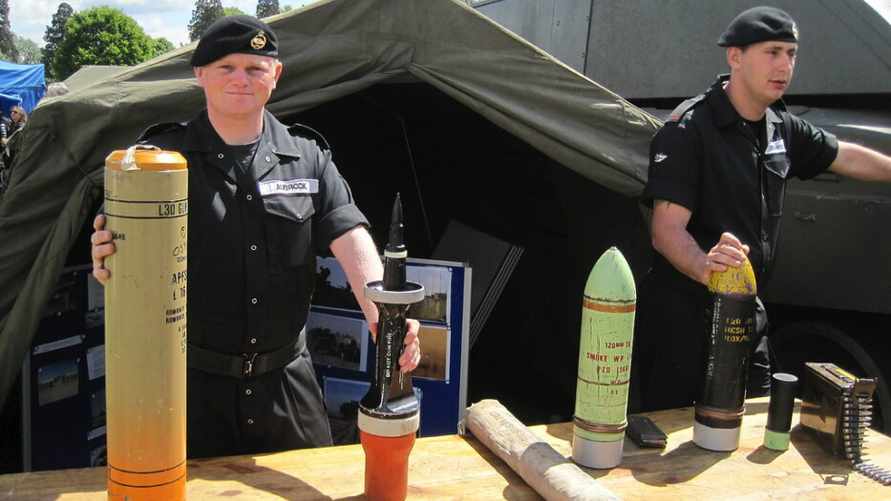 Великобритания пообещала передать Украине снаряды с обедненным ураном. В Москве ответили