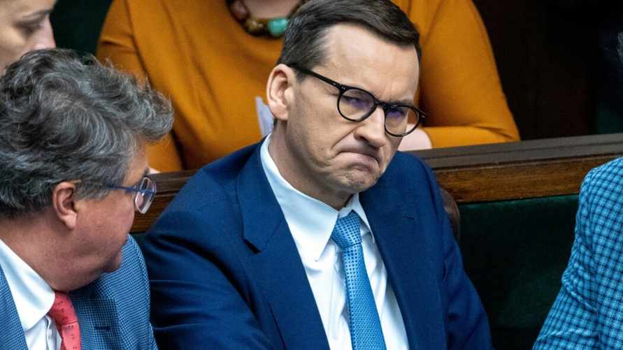 Польша и Литва поругались с остальными странам ЕС из-за санкций против Беларуси. В марте все решится?