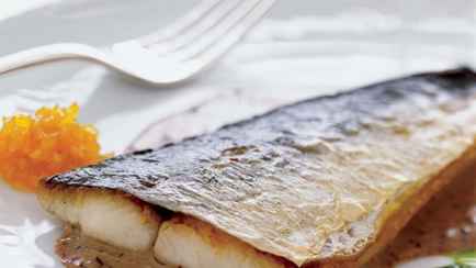 Эту недорогую рыбу белорусам рекомендовали есть два раза в неделю. В чем ее секрет?