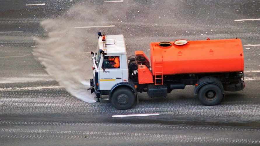 В Минске пообещали помыть все улицы. Чем?