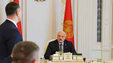 Лукашенко рассказал, кого чиновники предложили выдвинуть в следующие президенты