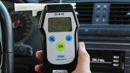 Сторож белорусской фермы установил рекорд по алкогольному отравлению среди коллег — МВД