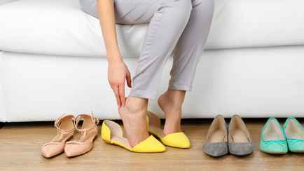 Как «растянуть» обувь без мозолей? Вот способы подогнать под размер натуральную и искусственную кожу