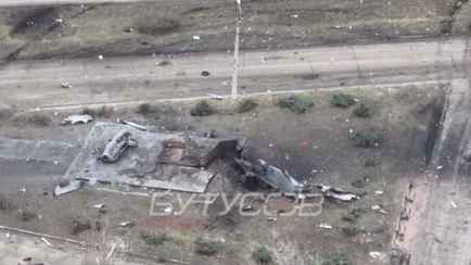 В Бахмуте подорвали самолет-памятник МиГ-17