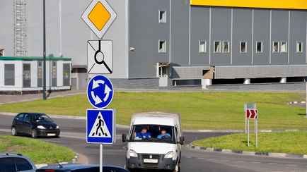 Россия внесла правки в ПДД, которые запутают белорусов