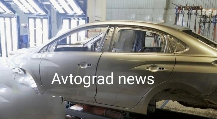 На «Автовазе» показали скрещенную с Renault Logan новую Lada Granta. А что так можно?