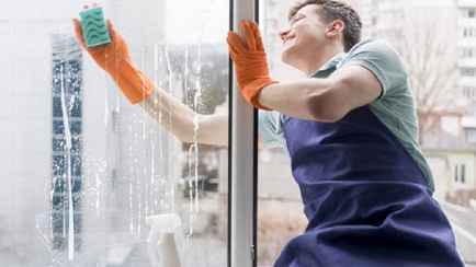 Как отмыть окна после зимы? Важно выбрать правильное время суток