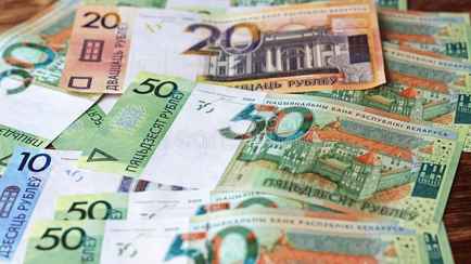 Власти Беларуси решили пересмотреть пособия и декретные на детей — «Пропиваются»