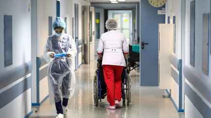 Как будут работать поликлиники в Беларуси 8 марта