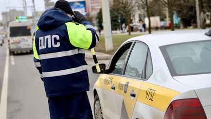 Кто из белорусов может стать инспектором ГАИ? Вот сколько платят и что проверяют