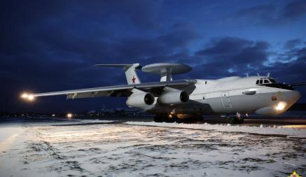 Минобороны Беларуси показало «живой» самолет ДРЛО А-50 в Мачулищах