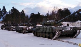 Минобороны Беларуси привело в боеготовность механизированное соединение