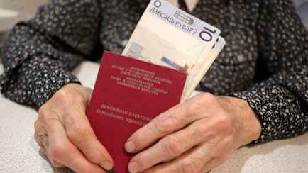 Кто из белорусов попадет в пенсионную ловушку? В Минтруда рассказали, как этого избежать