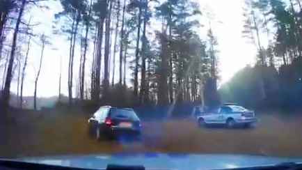 Появилось видео погони ГАИ со стрельбой за легковушкой под Гродно — «Давай, давай, давай!»