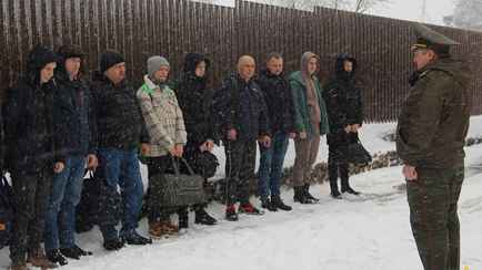 В Минобороны рассказали, сколько белорусов-военнообязанных призовут в 2023 году на сборы