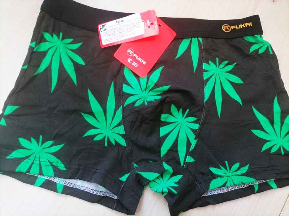 В Беларуси запретили трусы с марихуаной