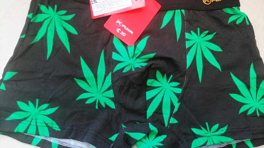 В Беларуси запретили трусы с марихуаной