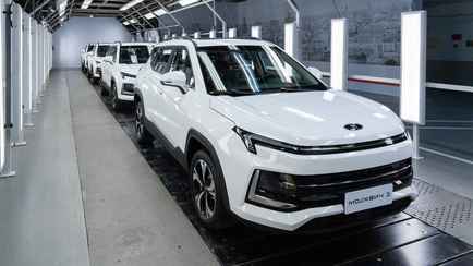 Россияне купили только 1,23% от произведенных «Москвичей»? Мэр Москвы рассказал, куда отправят остальные