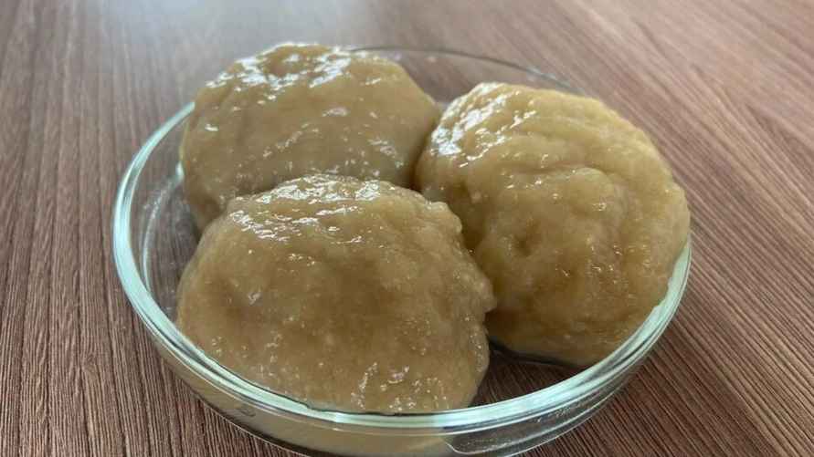 А вот так выглядит соевый изолят после смешивания с водой.