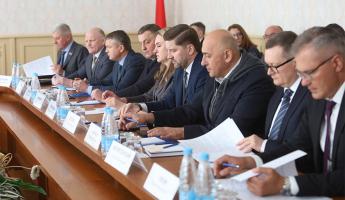 «Свыше 60 обращений» — Генпрокуратура провела заседание по возвращению уехавших белорусов. Что решили?