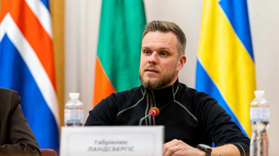 МИД Литвы пообещал властям Беларуси "жёсткий ответ". Что происходит?