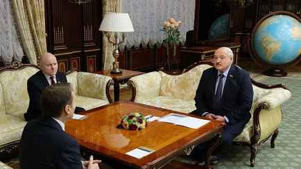 Лукашенко рассказал Нарышкину, как его «подстегнули невероятные угрозы»