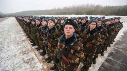 В Совбезе Беларуси предложили отменить отсрочку от армии для студентов. Как объяснили?