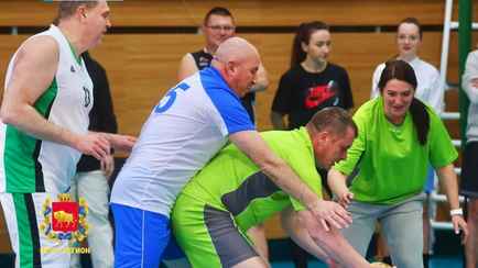 В Гродно чиновники сыграли в баскетбол. Вот как это было