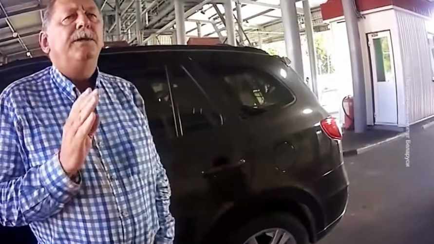 Украина внезапно отозвала посла из Беларуси