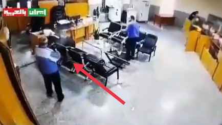 В Иране мужчина расстрелял из автомата доверенное лицо аятоллы Хаменеи