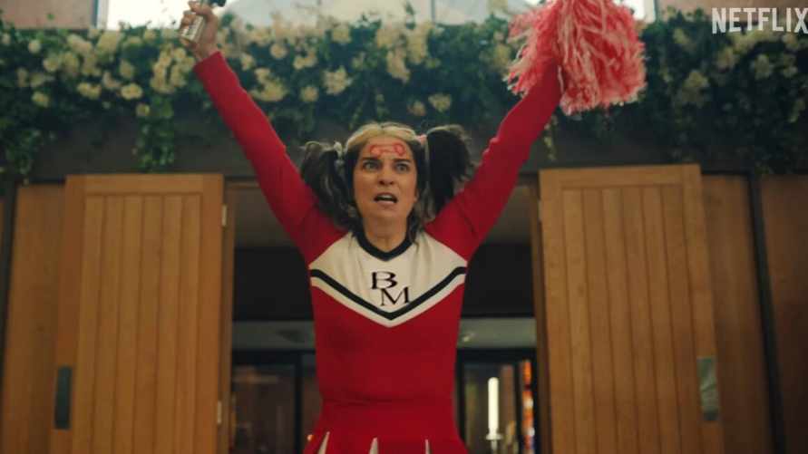 Netflix анонсировал шестой "необычный" сезон "Черного зеркала" уже летом. Трейлер