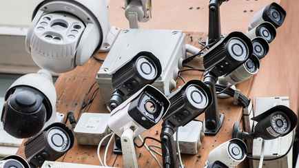 Тысячи камер по всей Беларуси заработали «в новом формате». В МВД рассказали за кем следят и что могут