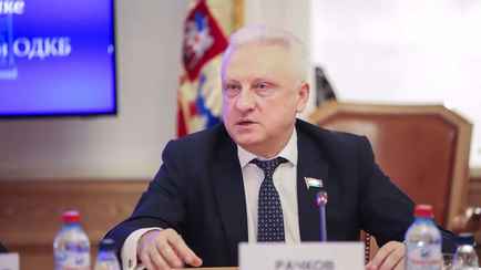 В Совете Республики решили развивать экономику с помощью мигрантов