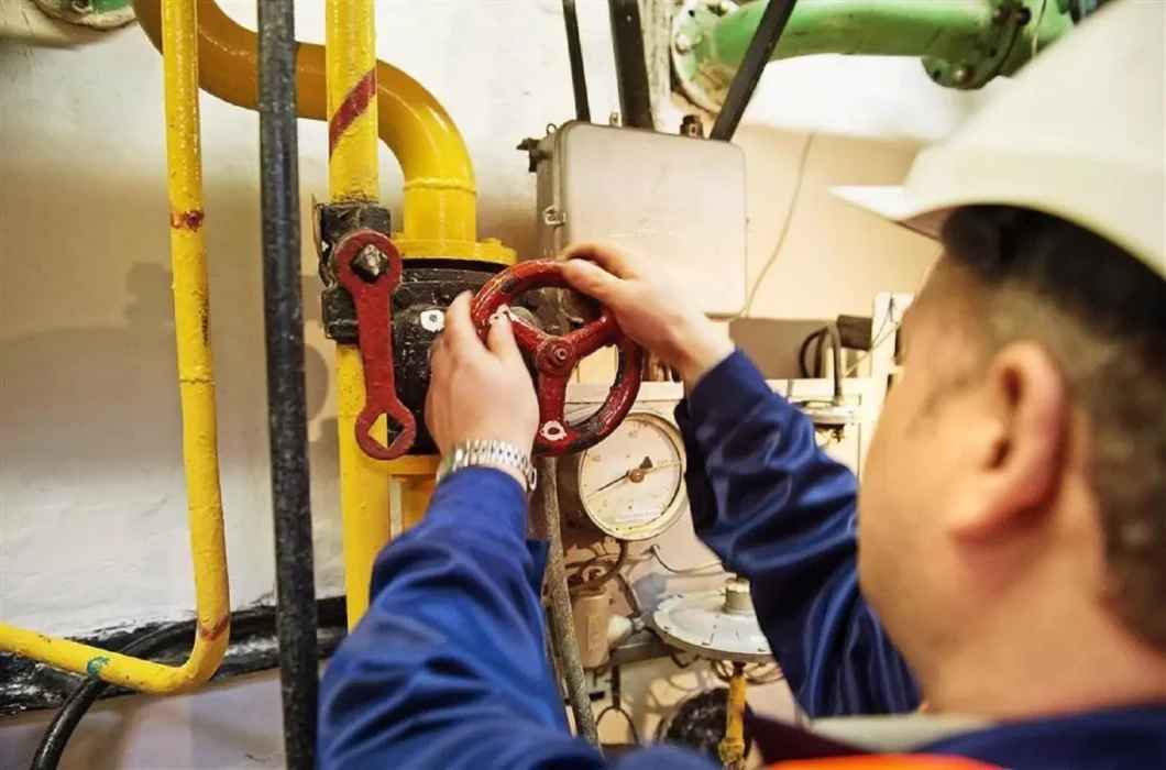 В Минске начали отключать отопление в жилых домах