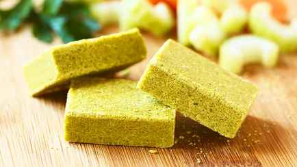 Из чего на самом деле делают бульонные кубики? Вот что белорусам нужно искать на упаковке