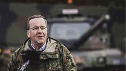 Глава Минобороны Германии назвал «совершенно нормальными» удары Украины по территории России